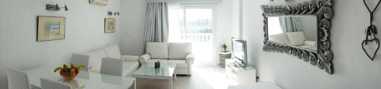 Moderne Ferienwohnung Primavera コロニア・サン・ジョルディ エクステリア 写真